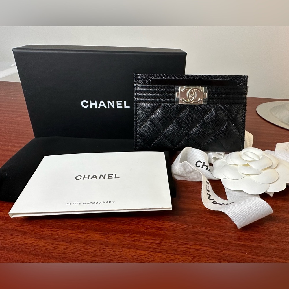 Chanel Boy Card Holder Quilted Caviar